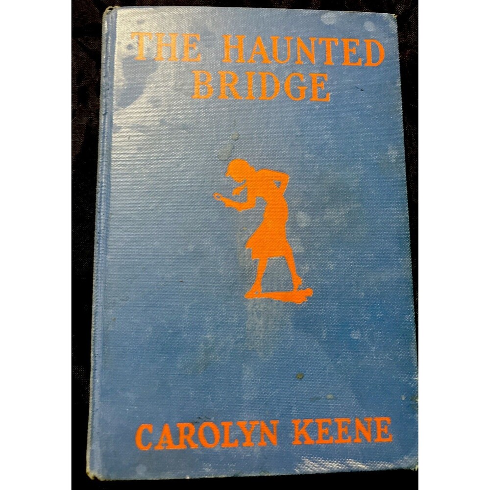 THE HAUNTED BRIDGE / CAROLYN KEEN